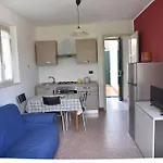 Casa Dell'eucalyptus דירה