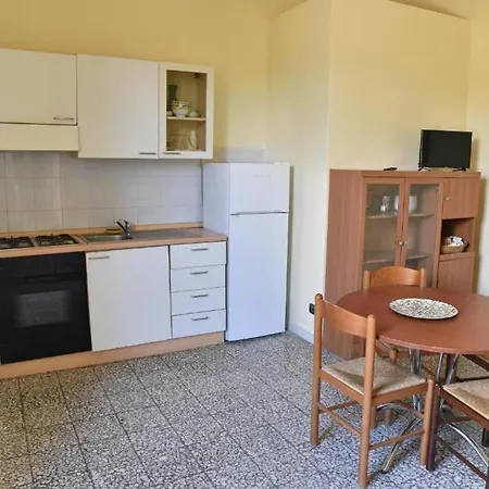 Casa Dell'eucalyptus אסראלה