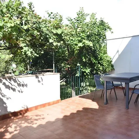 Casa Dell'eucalyptus דירה *
